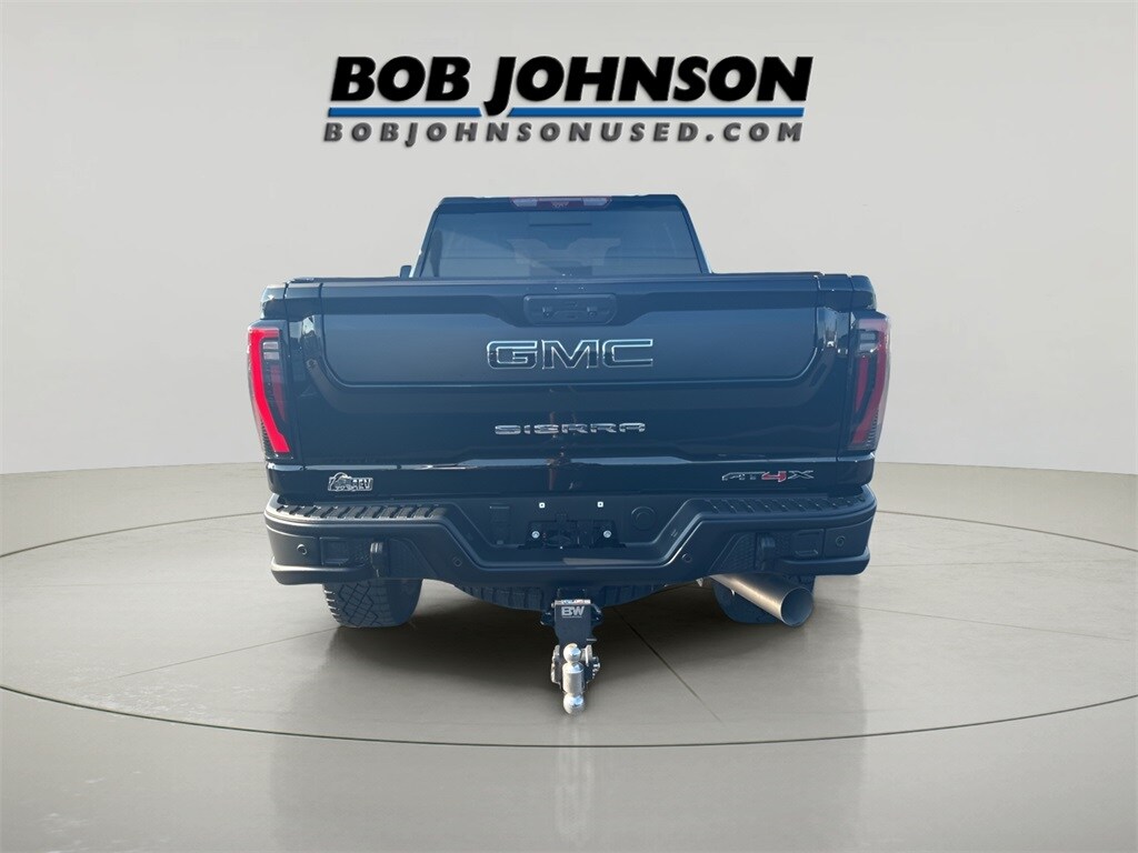 2024 Gmc Sierra 2500 HD AT4X photo 3