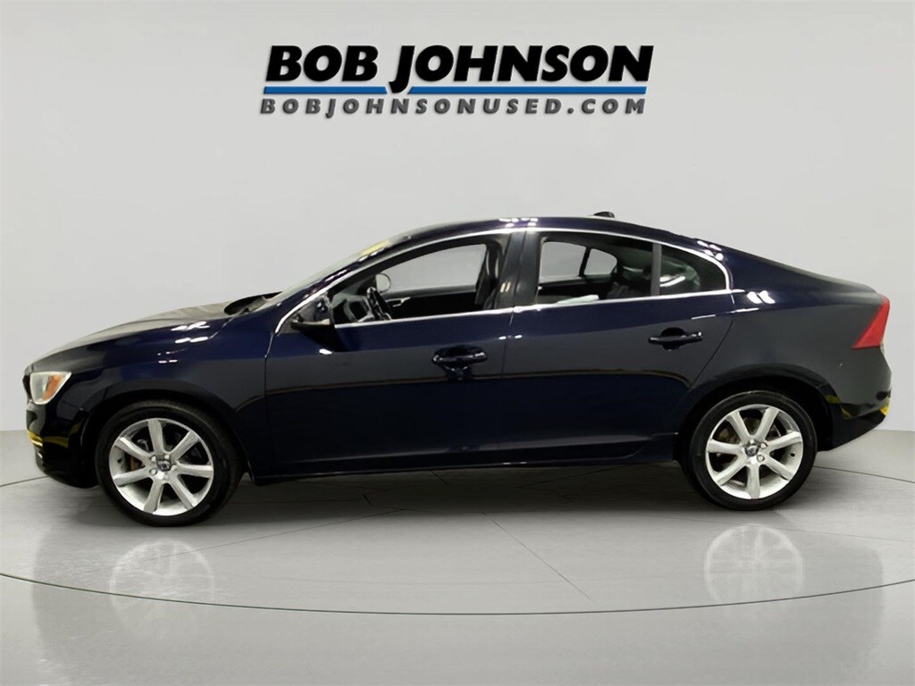 2016 Volvo S60 T5 Drive-E Premier photo 4