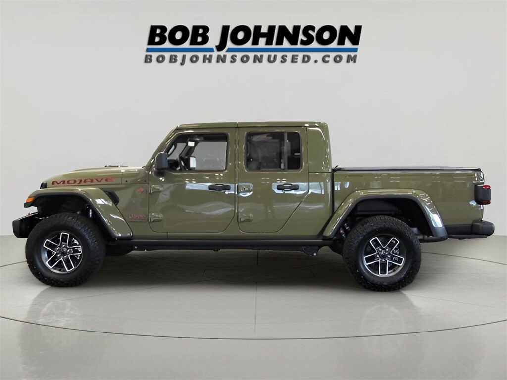 2025 Jeep Gladiator Mojave photo 4