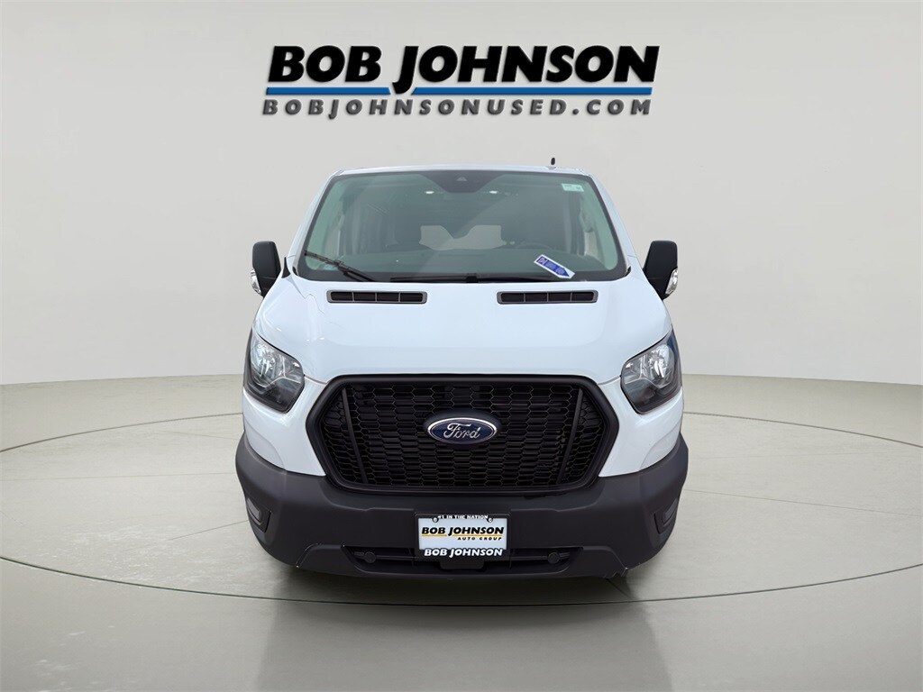 2023 Ford Transit photo 2