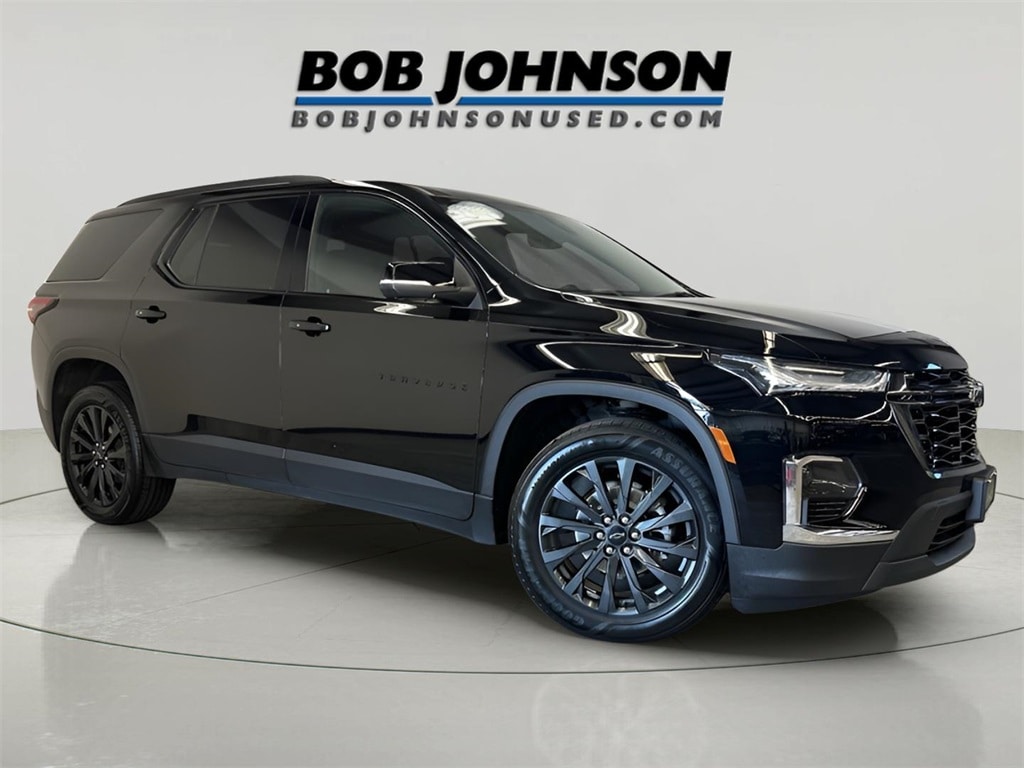 Used 2023 Chevrolet Traverse RS SUV