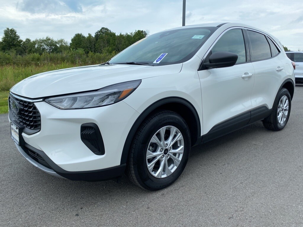 2023 Ford Escape Active photo 3