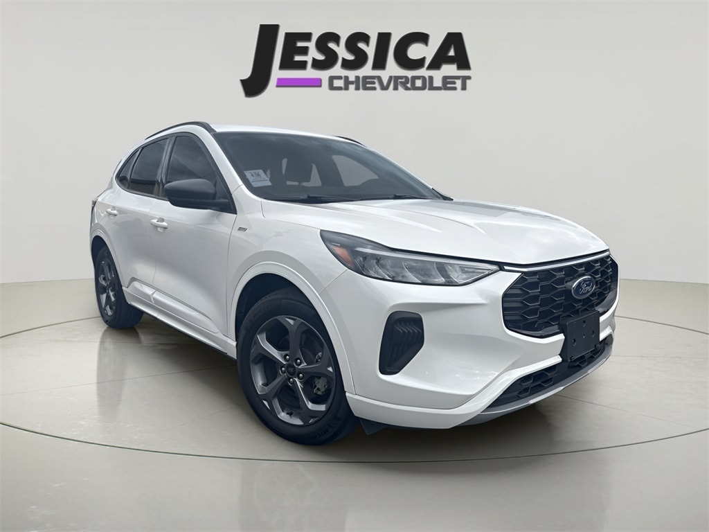 Used 2024 Ford Escape Hybrid ST-Line SUV