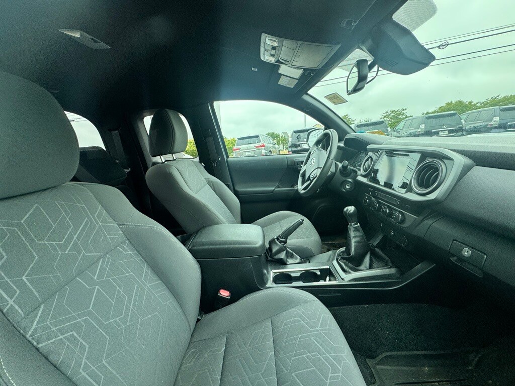 2019 Toyota Tacoma SR5 V6 photo 4
