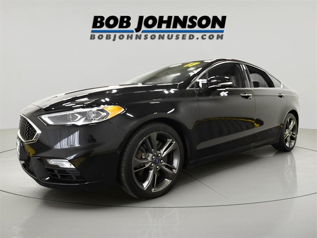 2017 Ford Fusion Sport photo 2