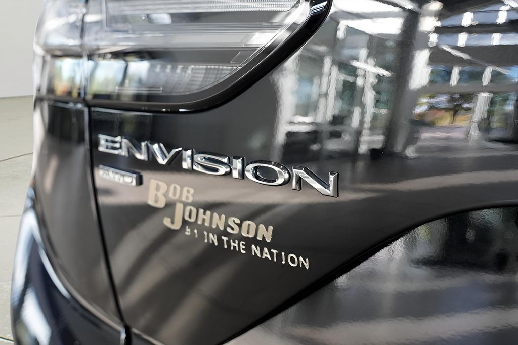 2022 Buick Envision Avenir photo 3