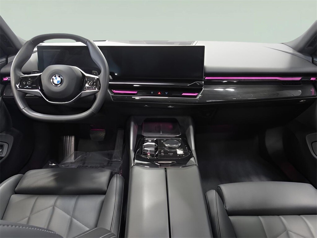 2024 Bmw 530i xDrive photo 2