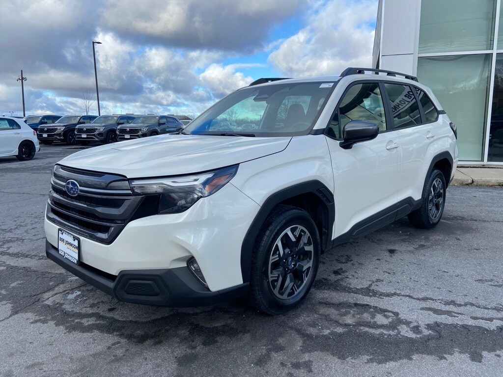 Used 2025 Subaru Forester Premium SUV