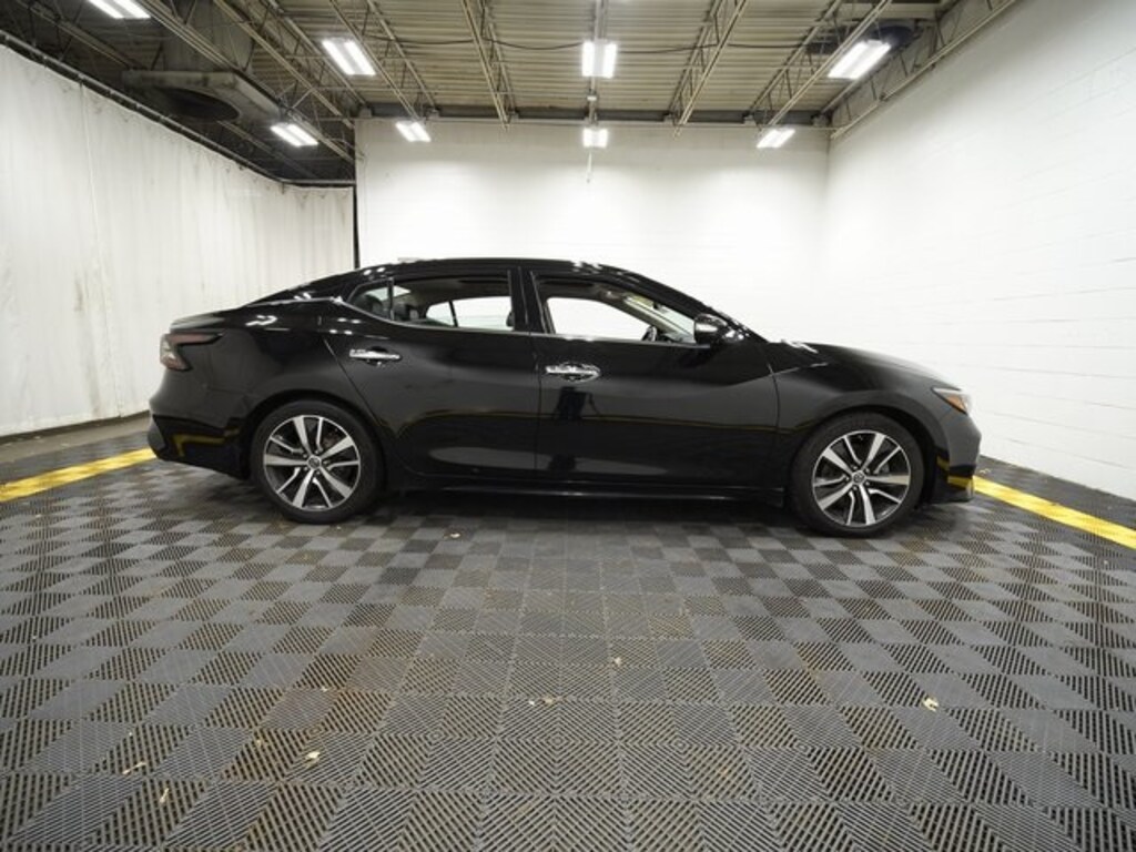 Used 2019 Nissan Maxima 3.5 SL Sedan