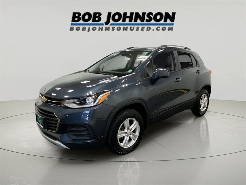 2022 Chevrolet Trax LT photo 3