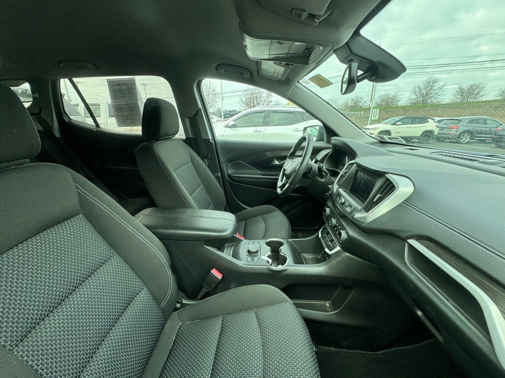 Used 2022 GMC Terrain SLE SUV