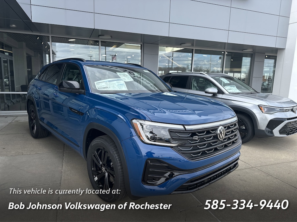New 2025 Volkswagen Atlas Cross Sport 2.0T SEL R-Line Black 2.0T SEL R-Line Black 4MOTION