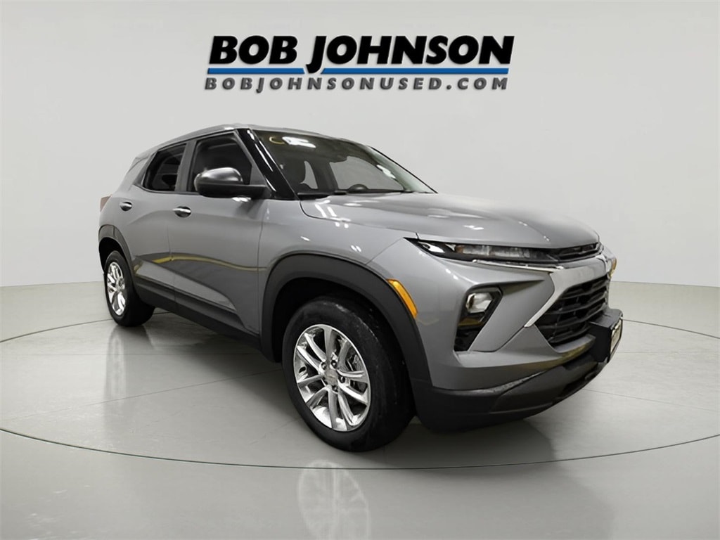 Used 2024 Chevrolet Trailblazer LS SUV