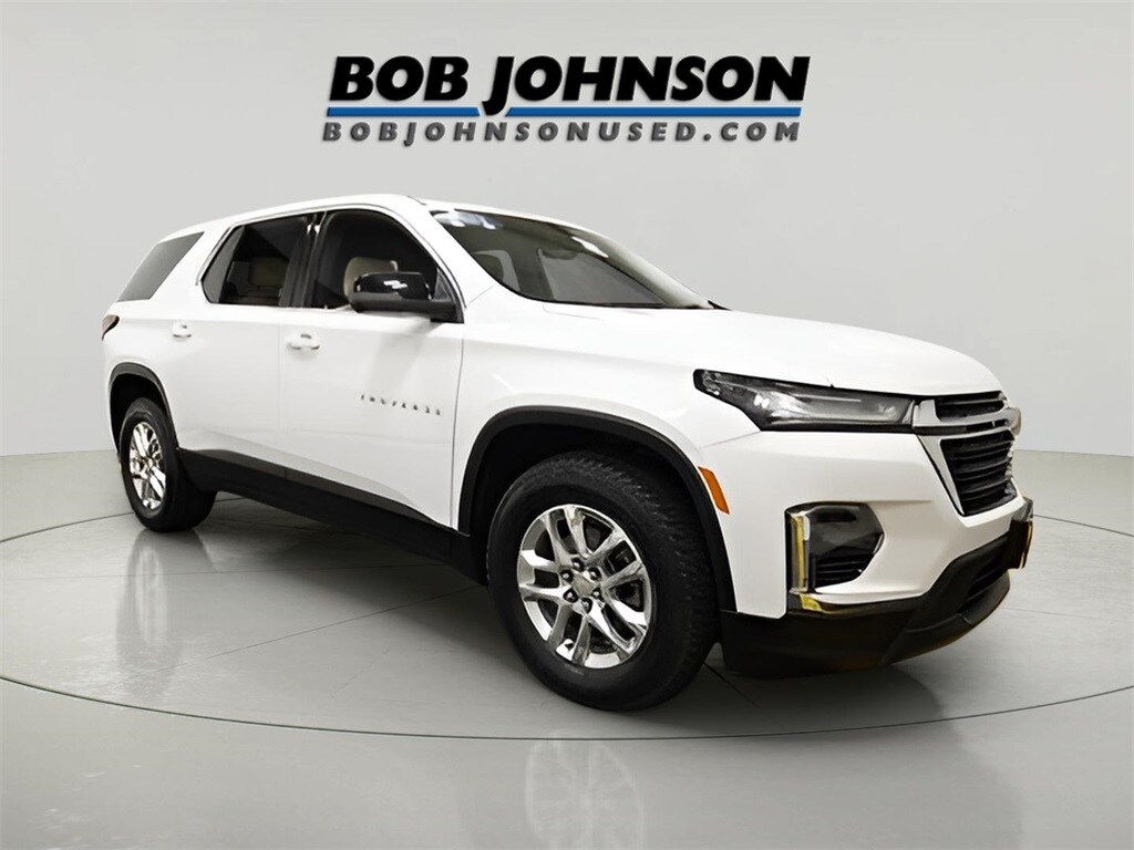 Used 2023 Chevrolet Traverse LS SUV