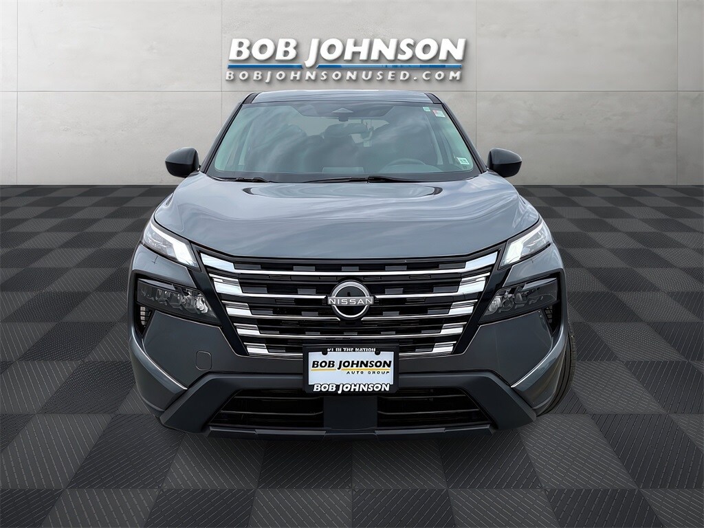 Used 2024 Nissan Rogue S with VIN 5N1BT3AB3RC717663 for sale in Rochester, NY