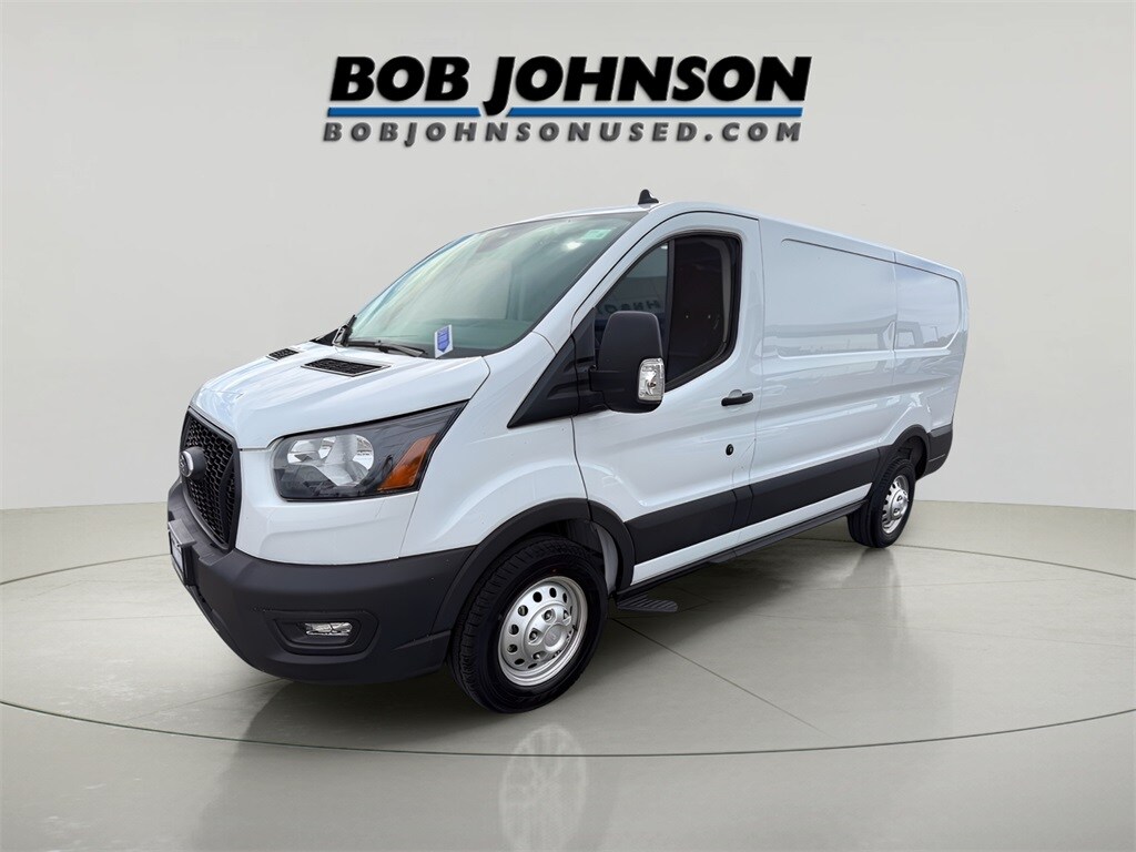 2023 Ford Transit photo 3
