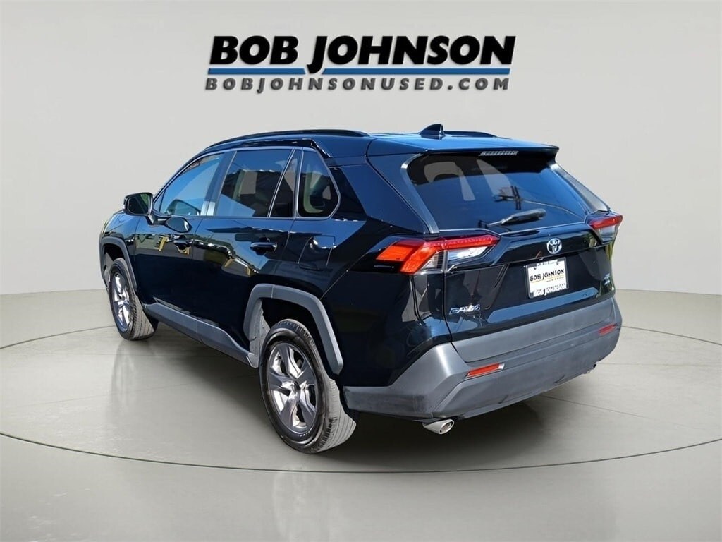 Used 2022 Toyota RAV4 XLE SUV