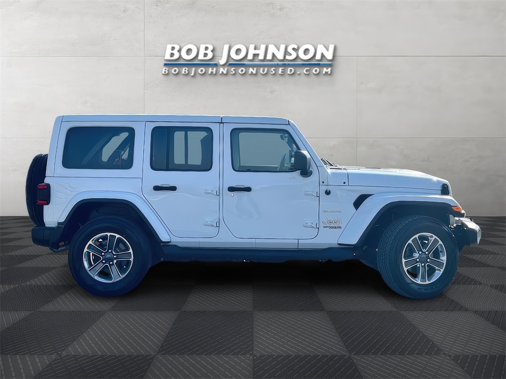 Used 2019 Jeep Wrangler Unlimited Sahara with VIN 1C4HJXEG7KW529198 for sale in Rochester, NY