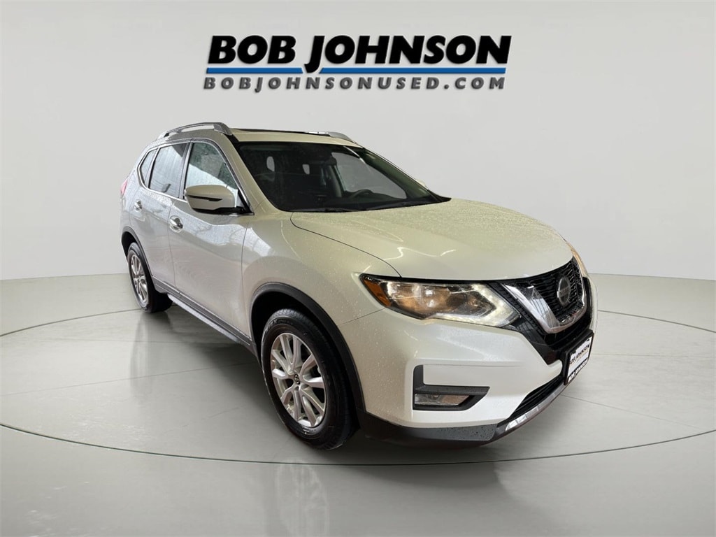 2020 Nissan Rogue SV
