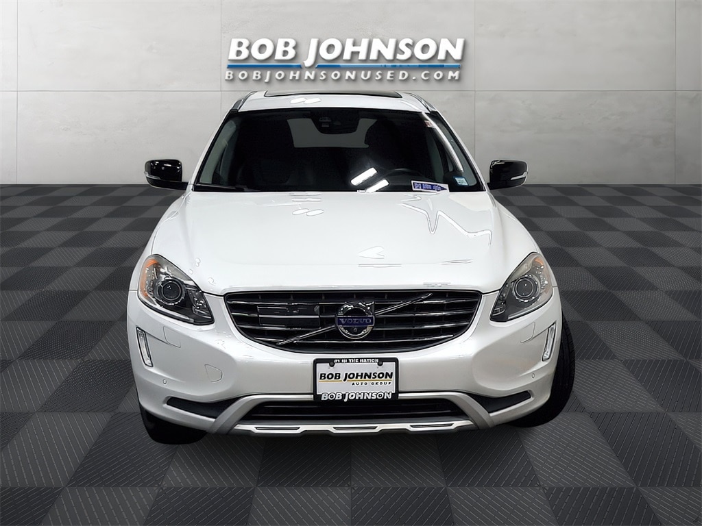 Used 2017 Volvo XC60 T6 Dynamic with VIN YV449MRR8H2124238 for sale in Rochester, NY