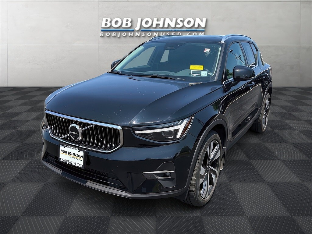 Used 2023 Volvo XC40 Ultimate with VIN YV4L12UA4P2072694 for sale in Rochester, NY