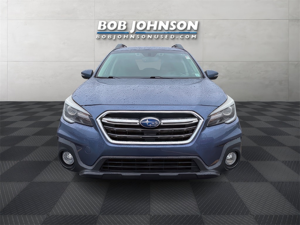 Used 2018 Subaru Outback Limited with VIN 4S4BSANCXJ3252877 for sale in Rochester, NY