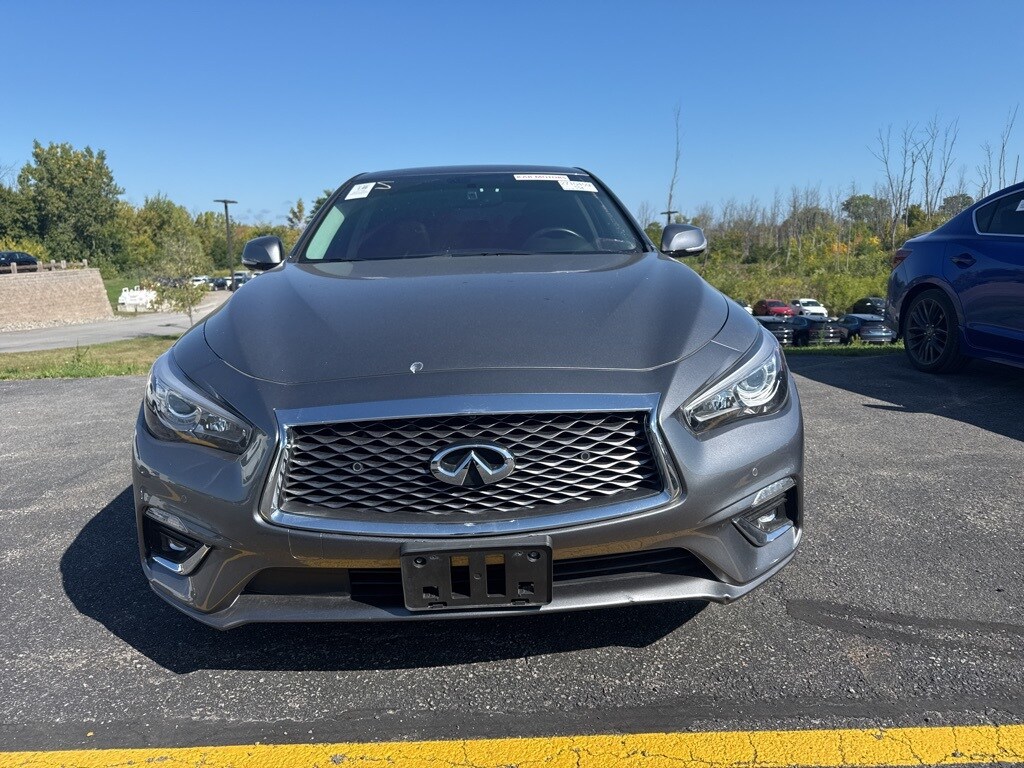 2022 Infiniti Q50 LUXE AWD photo 2