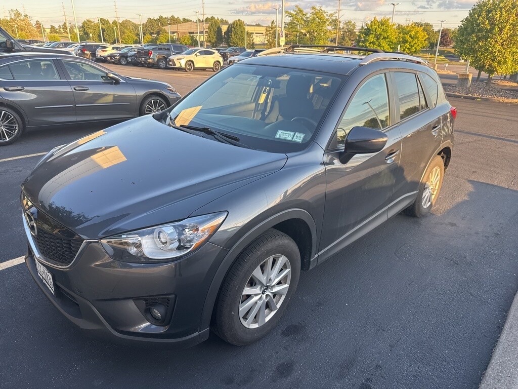 2015 Mazda CX-5 Touring photo 2