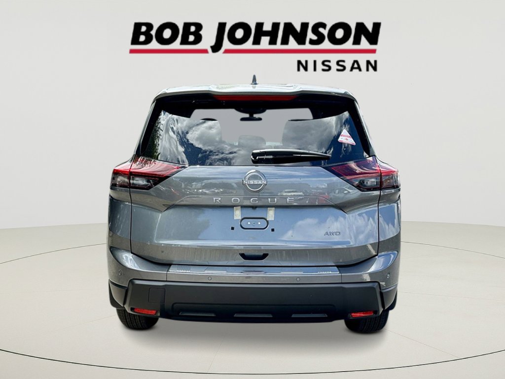 2026 Nissan Rogue SV photo 3