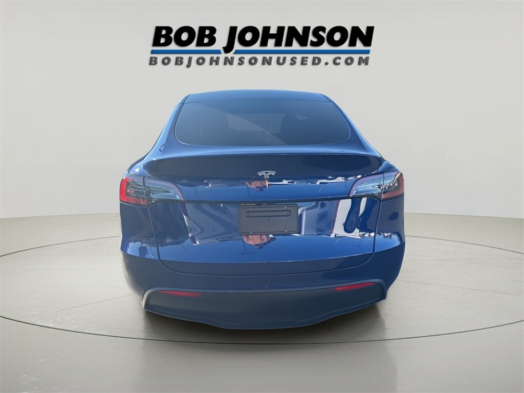 2023 Tesla Model Y Long Range photo 4