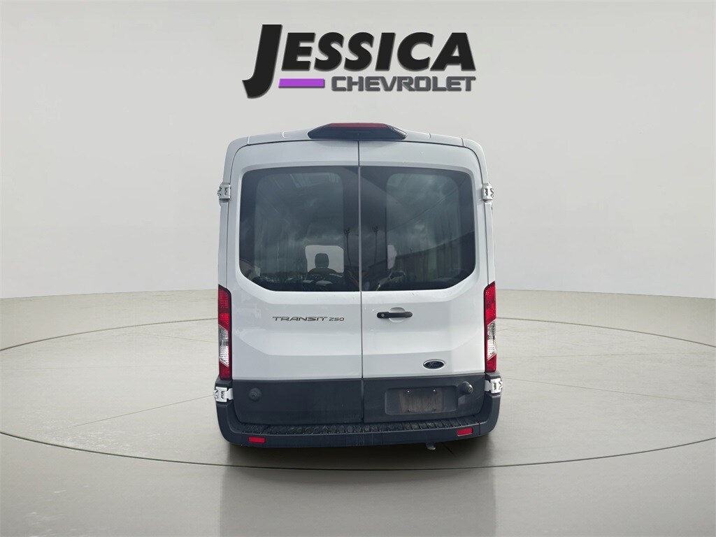 2020 Ford Transit Cargo Van photo 4