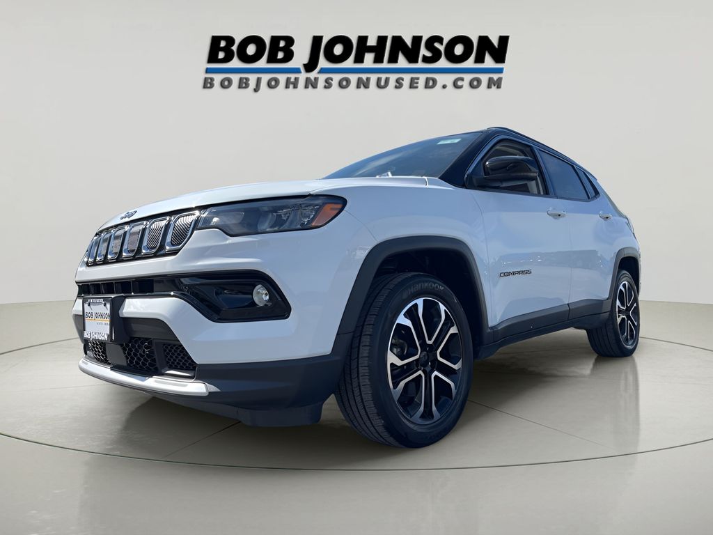 2022 Jeep Compass Limited photo 3