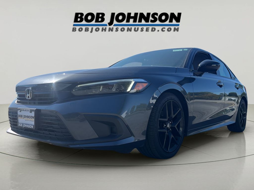 2022 Honda Civic Sport photo 3