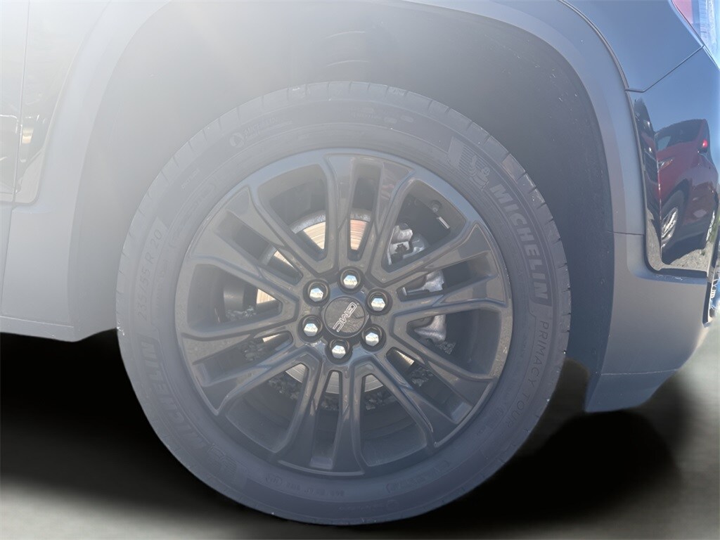 2023 Gmc Acadia SLE photo 2