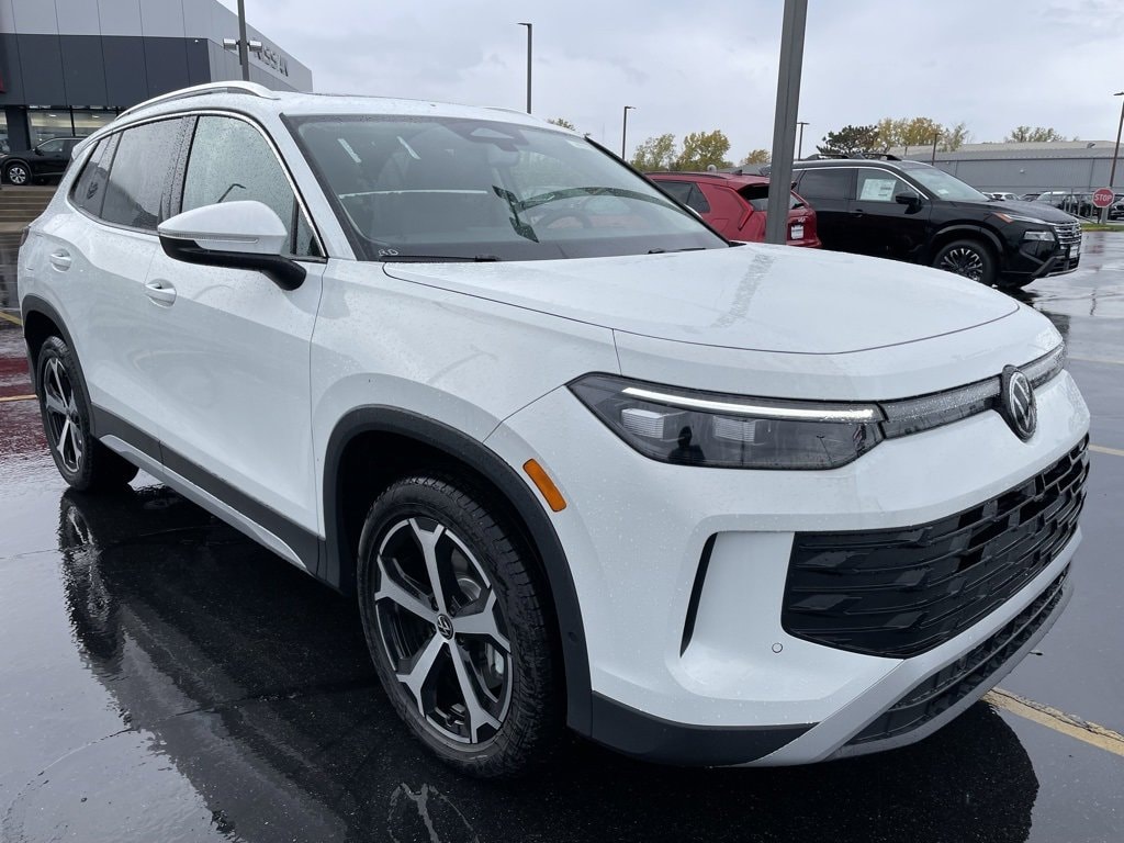 New 2025 Volkswagen Tiguan SE 2.0T SE 4MOTION