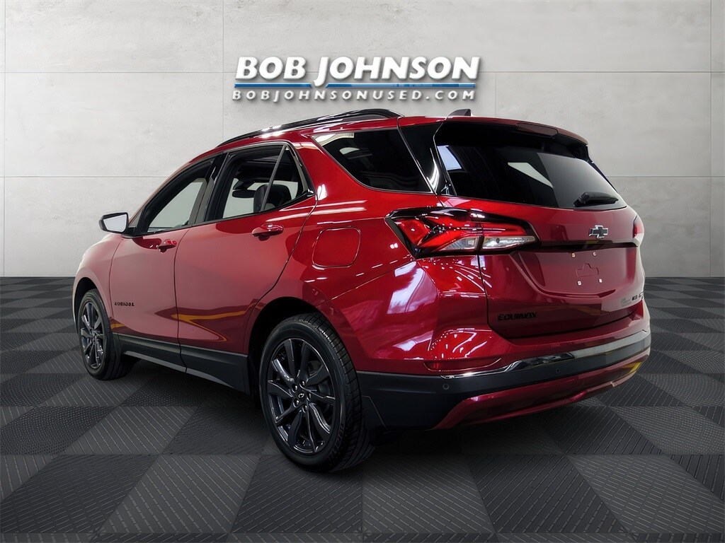 Used 2023 Chevrolet Equinox RS with VIN 3GNAXWEG7PS151842 for sale in Rochester, NY
