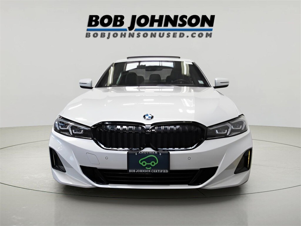 2024 Bmw 330i xDrive photo 3