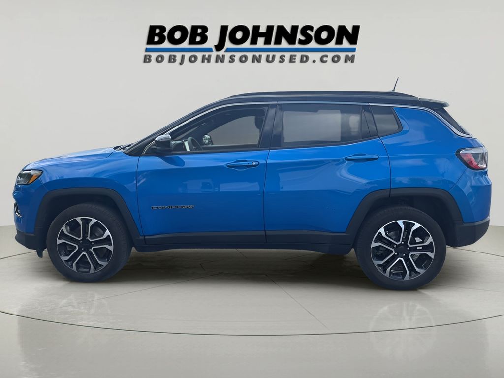 2023 Jeep Compass Limited photo 4