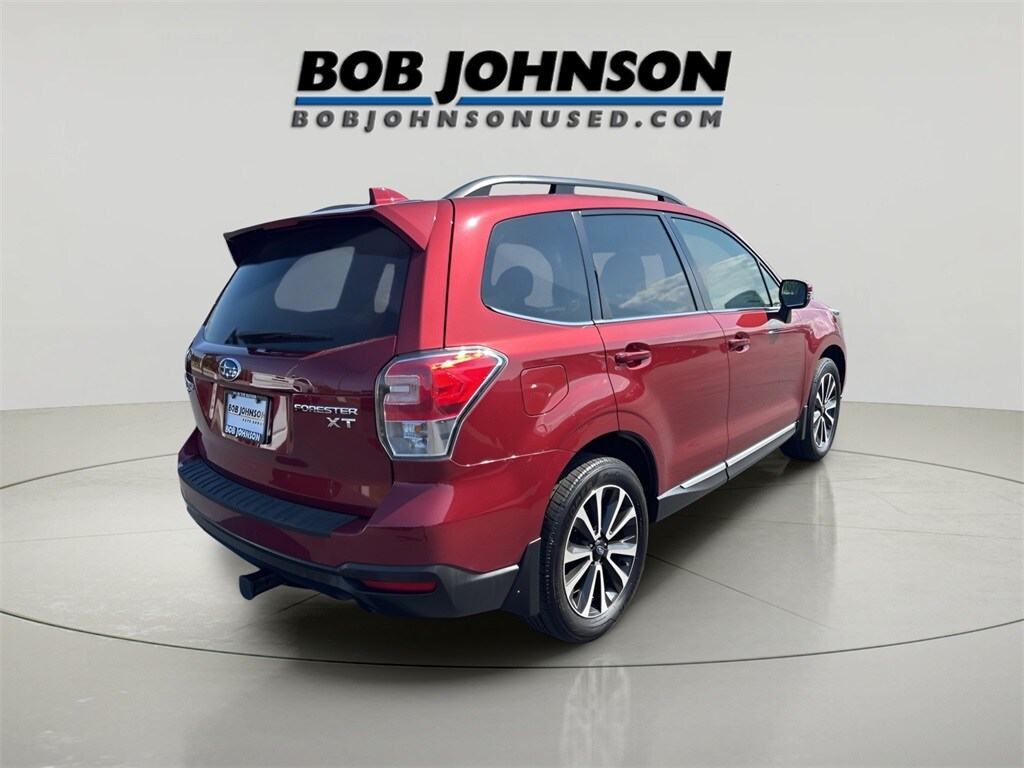 2017 Subaru Forester 2.0XT Touring photo 2