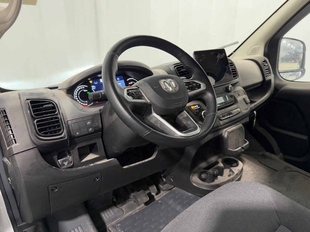 2024 Ram 3500 Tradesman photo 3