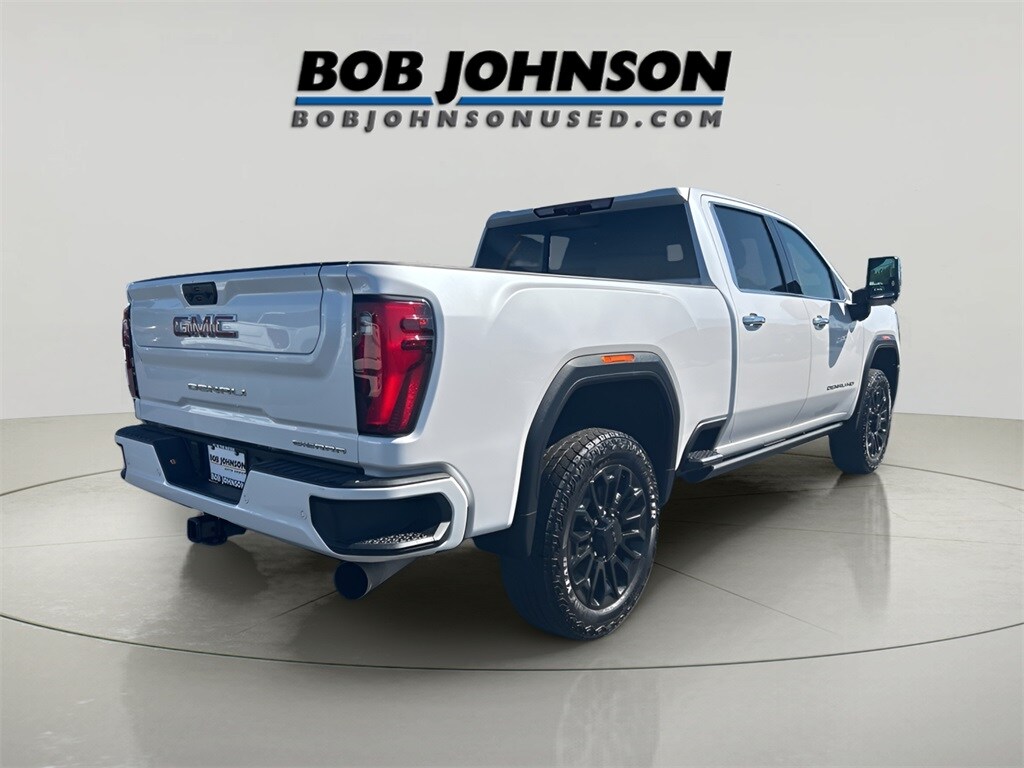 2024 Gmc Sierra 2500 HD Denali photo 3