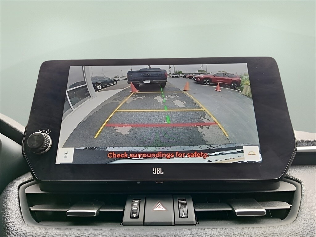 2024 Toyota RAV4 Prime XSE photo 2