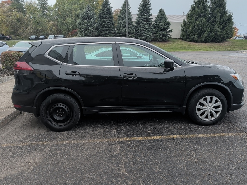 Used 2018 Nissan Rogue S with VIN 5N1AT2MV9JC760579 for sale in Rochester, NY