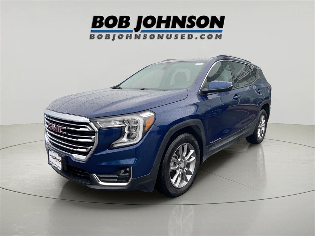 2022 Gmc Terrain SLT photo 2