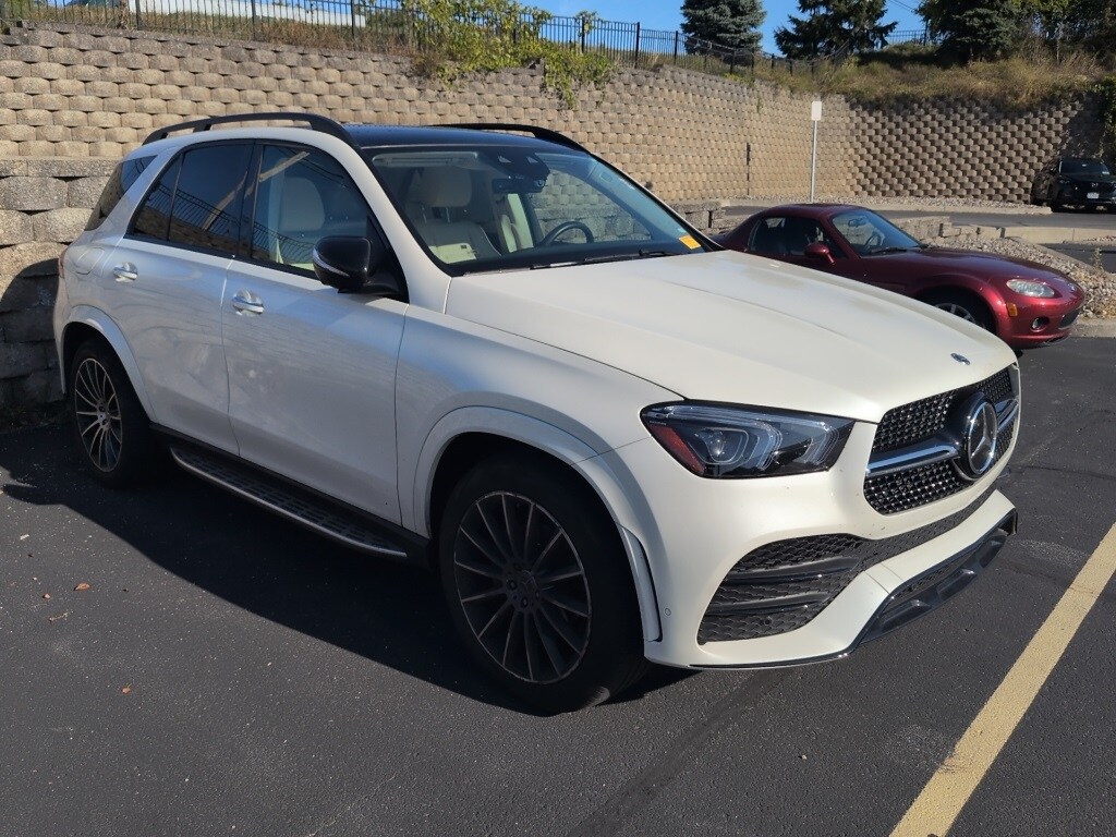 2022 Mercedes Benz GLE 350 photo 3