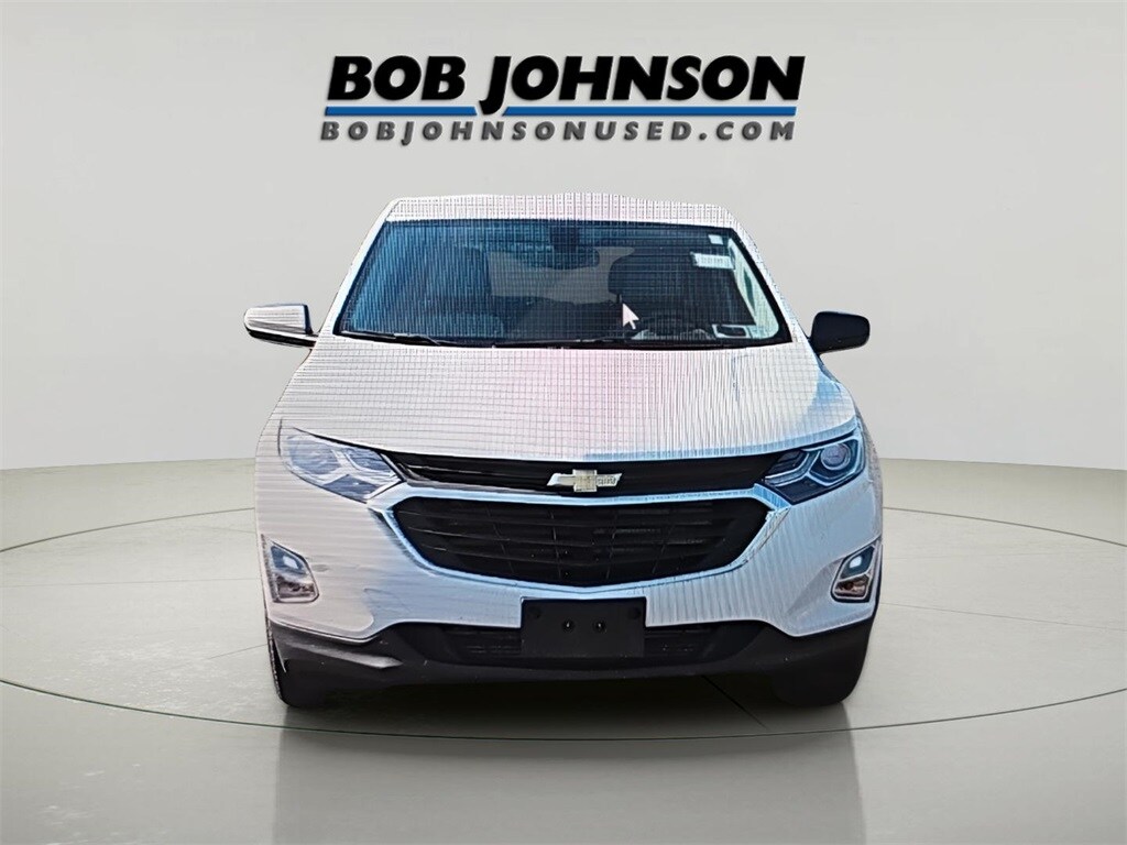 2019 Chevrolet Equinox LS photo 3