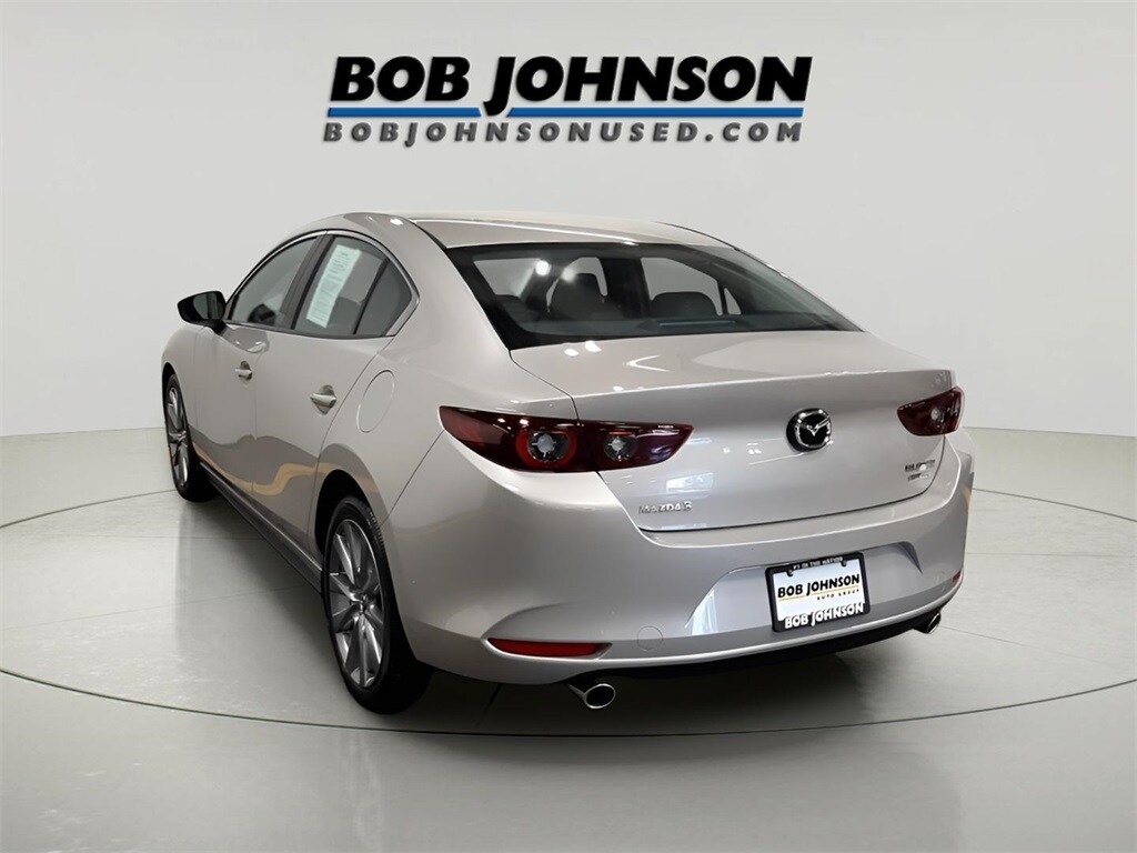 2025 Mazda Mazda3 2.5 s Preferred photo 3