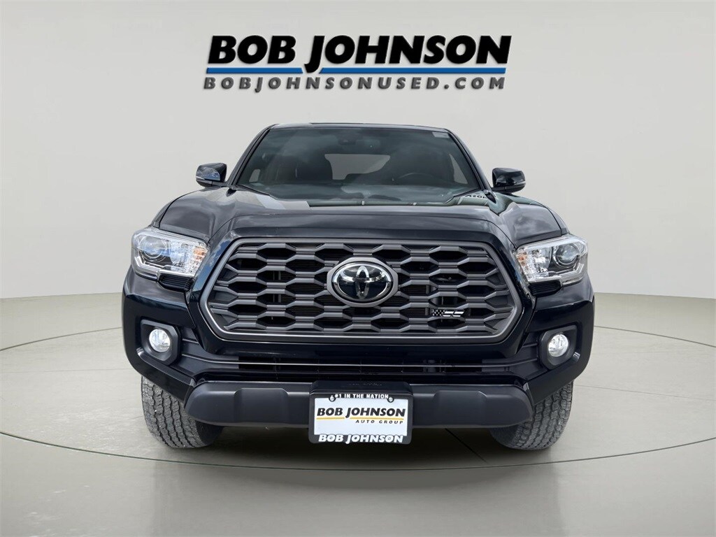 2021 Toyota Tacoma SR V6 photo 2