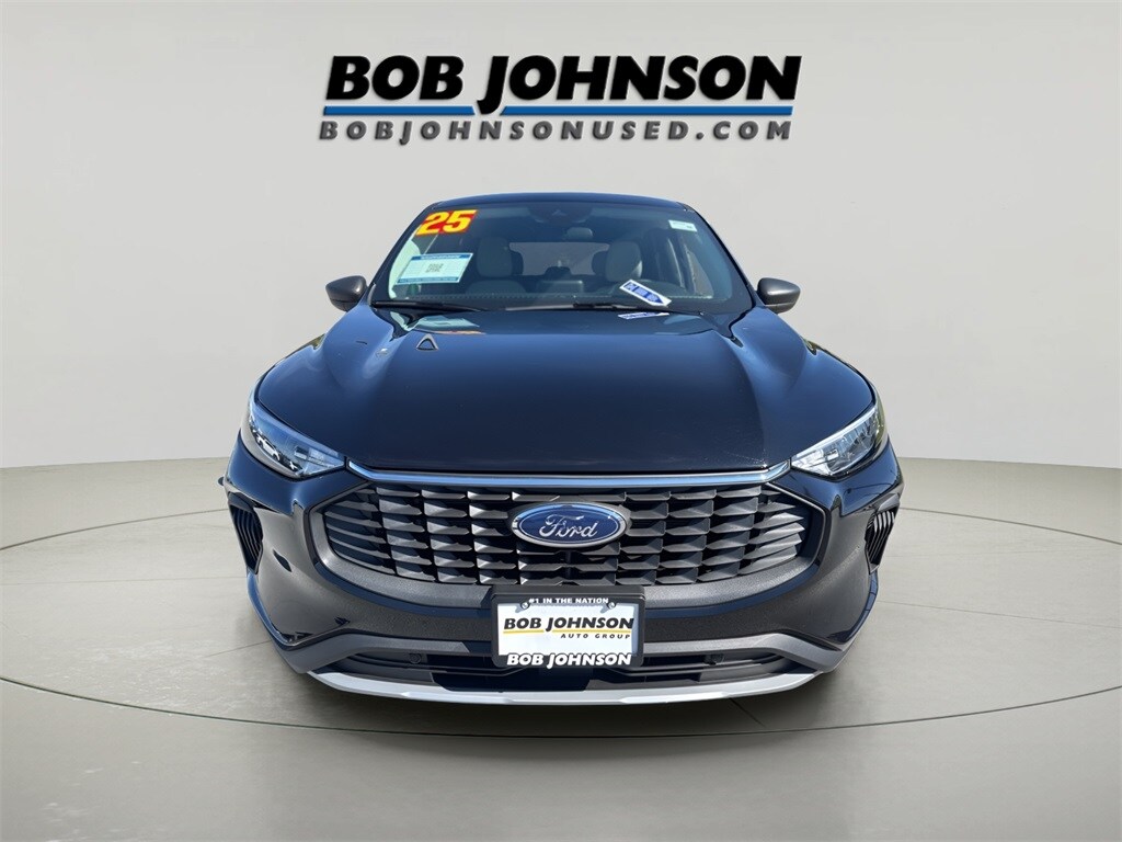 2025 Ford Escape Active photo 2