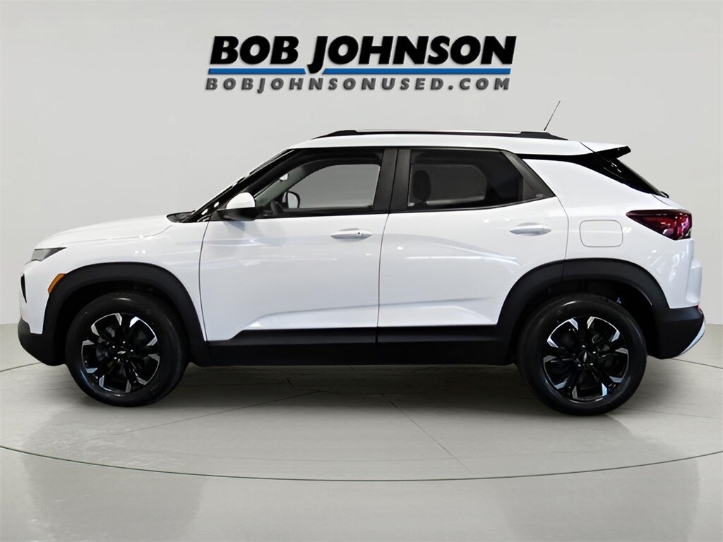 2023 Chevrolet Trailblazer LT photo 3